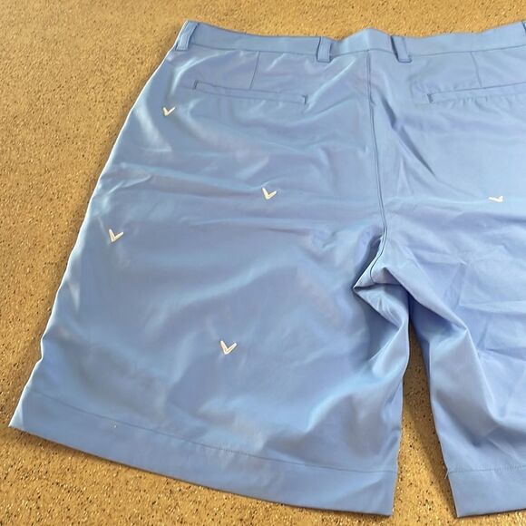 Mens Callaway light blue golf shorts with white embroidered logos throughout - Picture 5 of 11